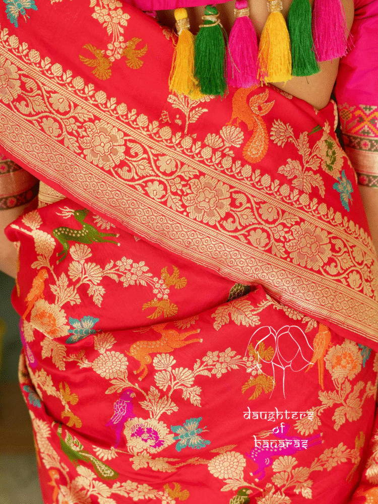 Pure Katan Silk Multicolor Kadhuva Shikargah Saree - Image 2